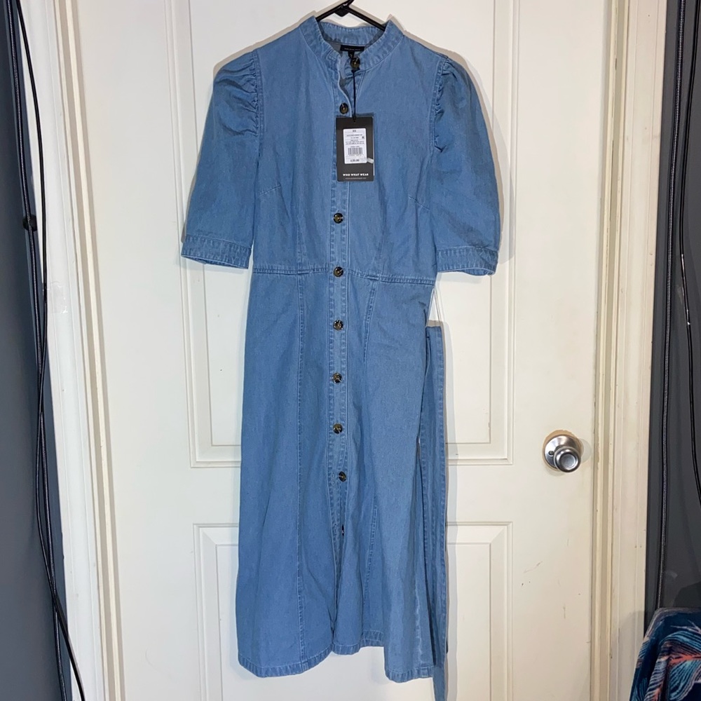 Brand new / Who What Wear Brand / Short sleeved denim dress
